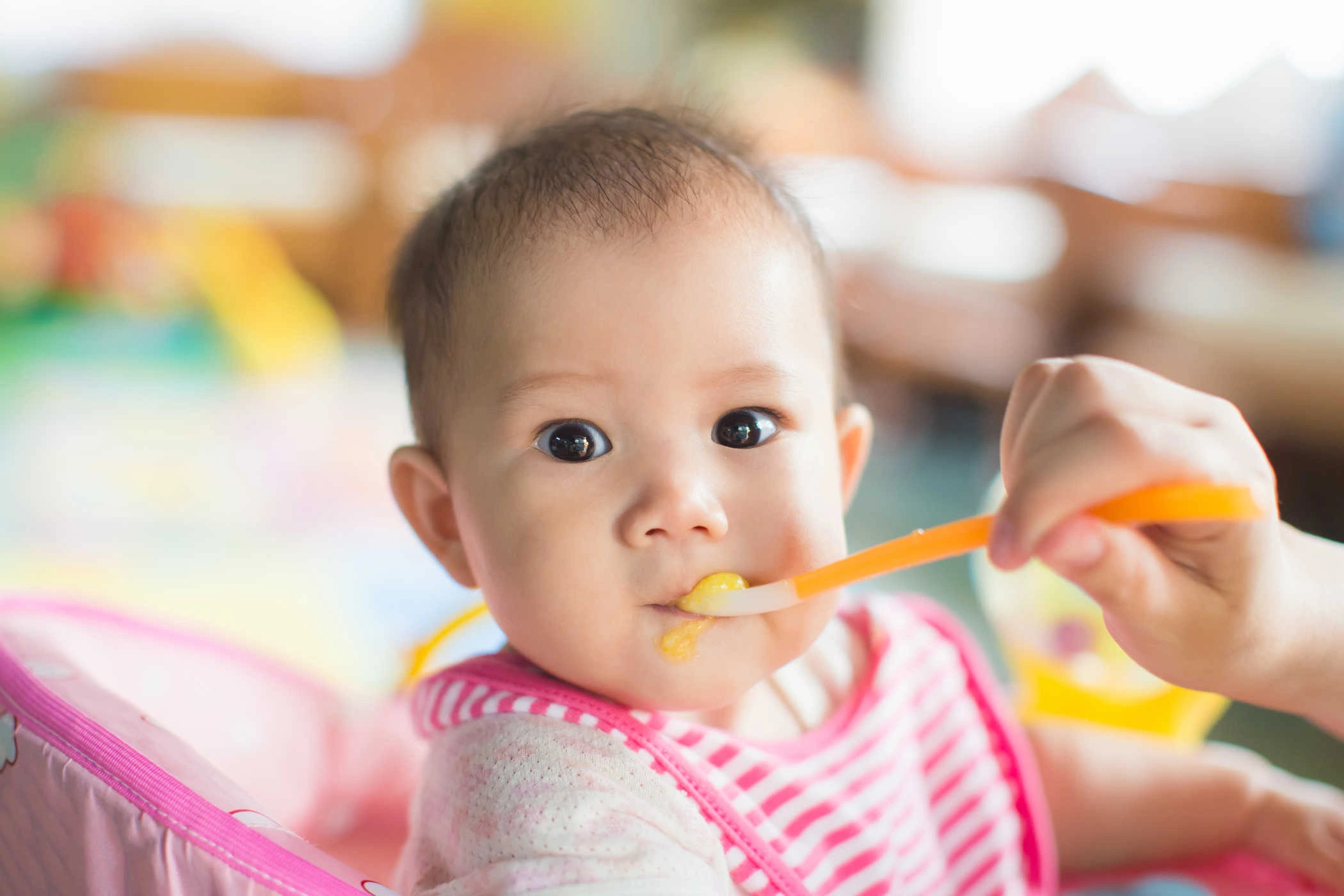Hướng dẫn toàn diện về ăn dặm cho bé