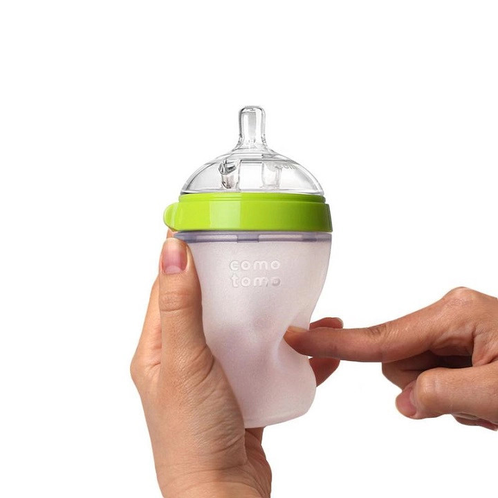 Bình sữa Comotomo Hàn Quốc làm từ silicone mềm mại mô phỏng ty mẹ