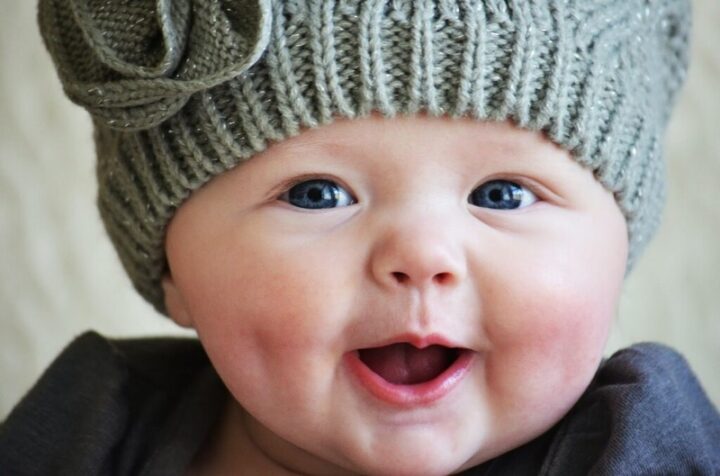má lúm đồng tiền ở trẻ em