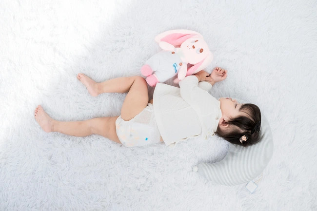 Phân biệt bỉm tã cho bé trai và bé gái