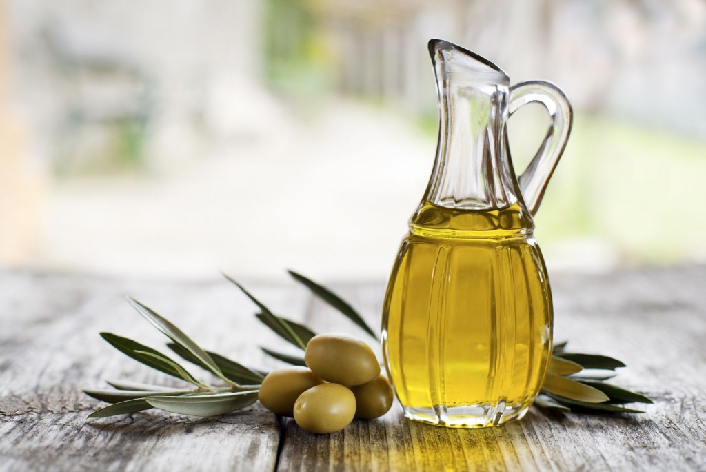 Dầu oliu và rau củ