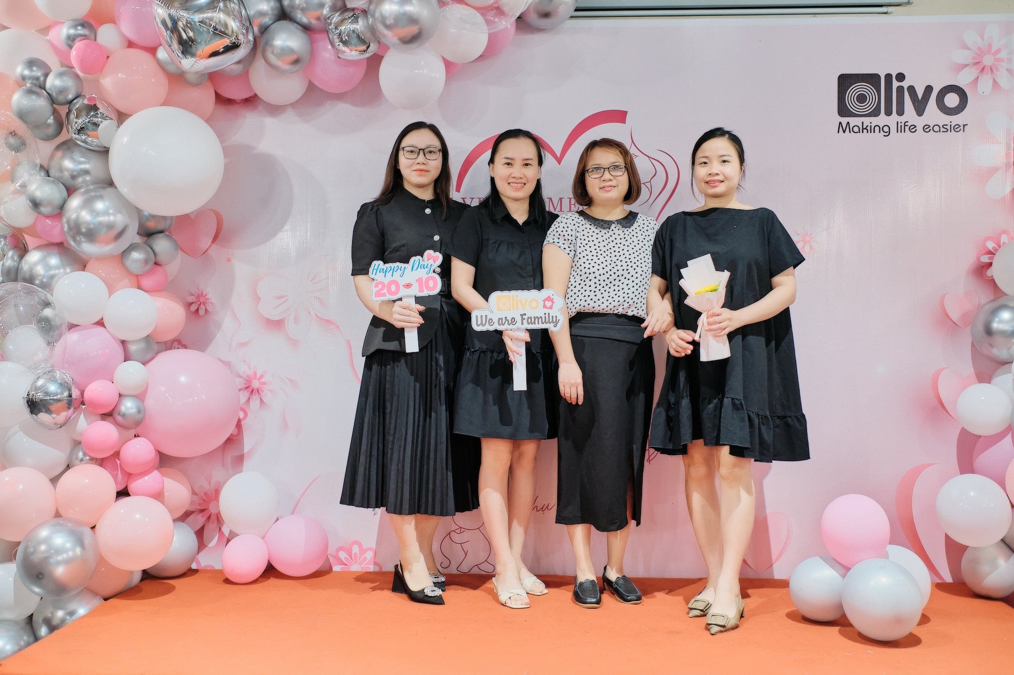 Chúc mừng Ngày Phụ nữ Việt Nam: Tôn vinh vẻ đẹp vĩnh cửu