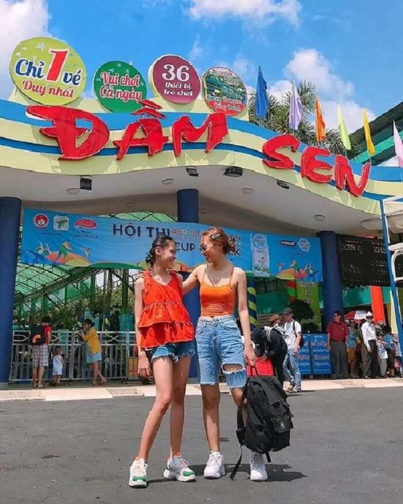 Công viên văn hóa Đầm Sen, một trong những điểm vui chơi ở Sài Gòn thú vị cho cả gia đình