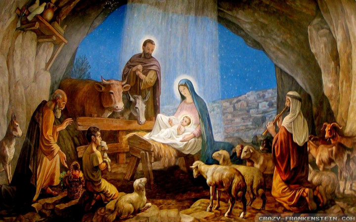 Hình ảnh nhà thờ trang trí hang đá và cây thông Noel trong Đêm Giáng Sinh