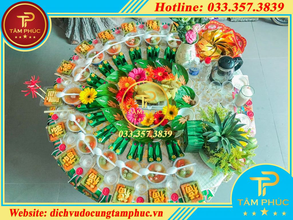 Mâm cúng thôi nôi bé gái truyền thống đầy đủ, trang trọng
