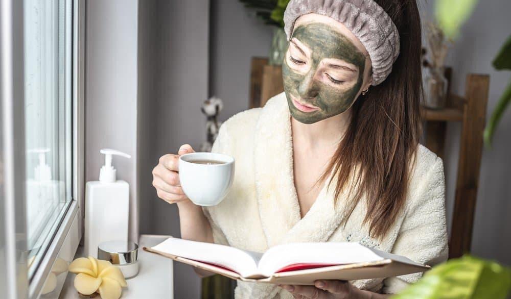 mặt nạ tía tô sáng da trị mụn