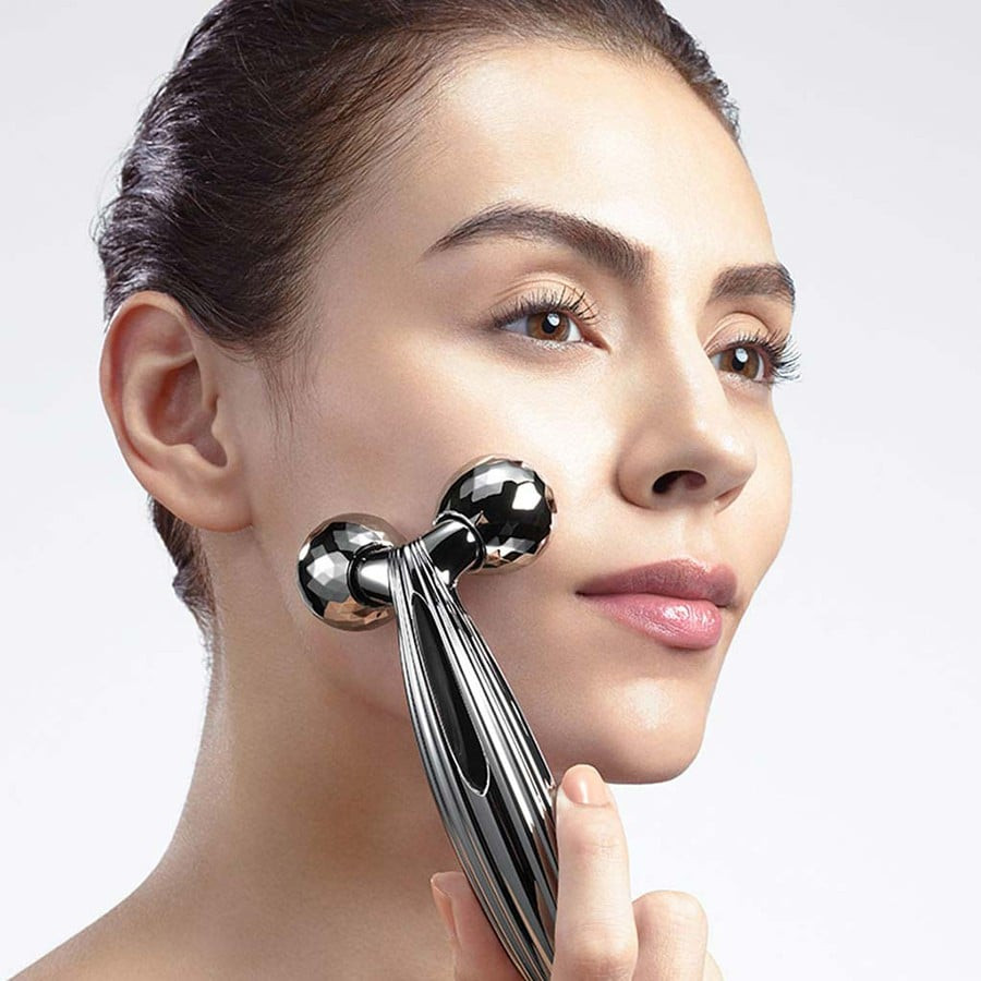 Máy massage mặt tốt Refa Carat Face với thiết kế con lăn độc đáo và dòng điện vi mô