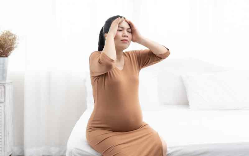 Nguyên nhân khiến bà bầu đau đầu chóng mặt thường đa dạng và phức tạp.