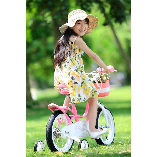 Những trò chơi vui tại nhà giúp bé vận động thể chất và rèn luyện sức khỏe