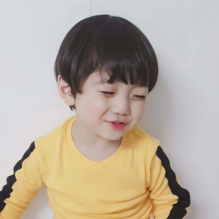 Tên đệm Ngọc ý nghĩa cho bé trai