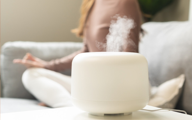 Thư giãn và giảm căng thẳng bằng dầu tràm