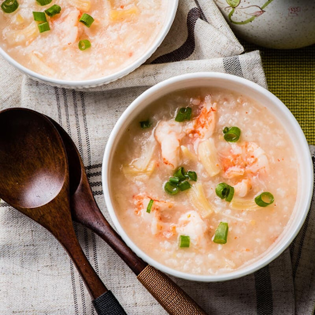 tôm tươi chất lượng cho món cháo tôm cho bé 7 tháng