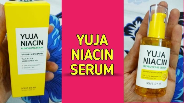Kết cấu serum Yuja Niacin Some By Mi thẩm thấu nhanh trên da.