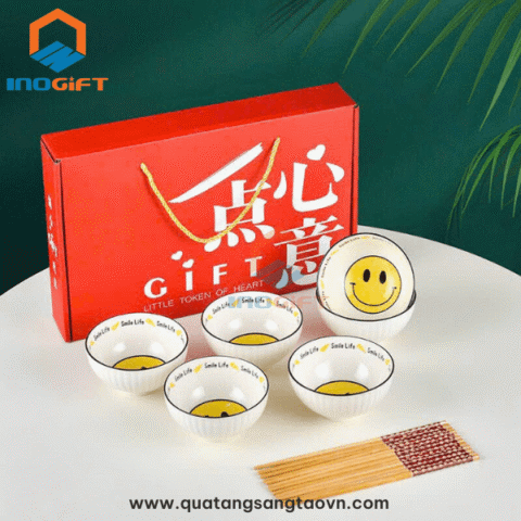 bát đĩa hình mặt cười quà tặng 8 3 dưới 200k