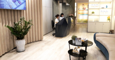 Khu vực tiếp đón và tư vấn tại Phòng khám Da liễu Thẩm mỹ Thái Hà