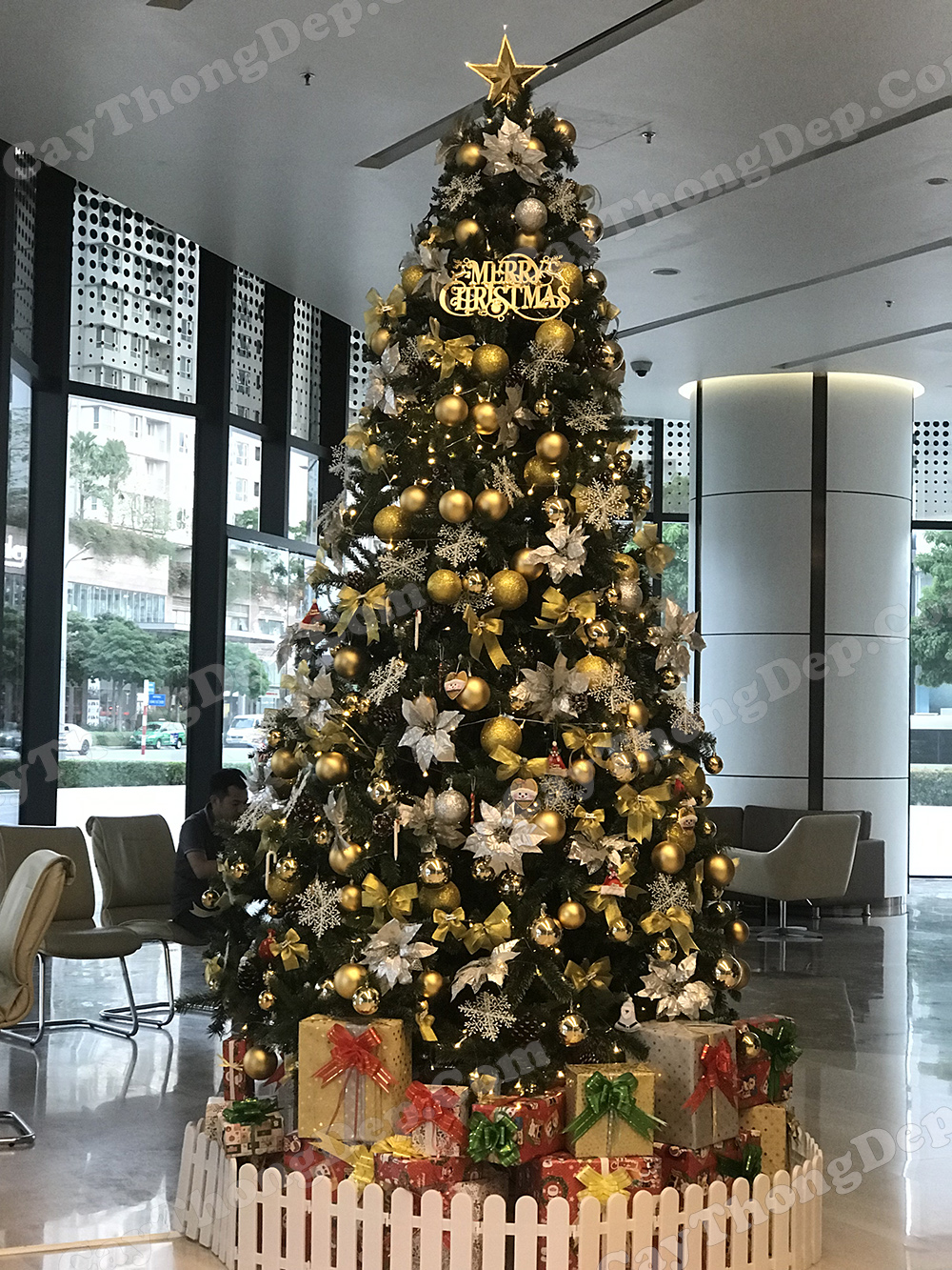 Cách Trang Trí Cây Thông Noel Đơn Giản, Đẹp Mắt Tại Nhà