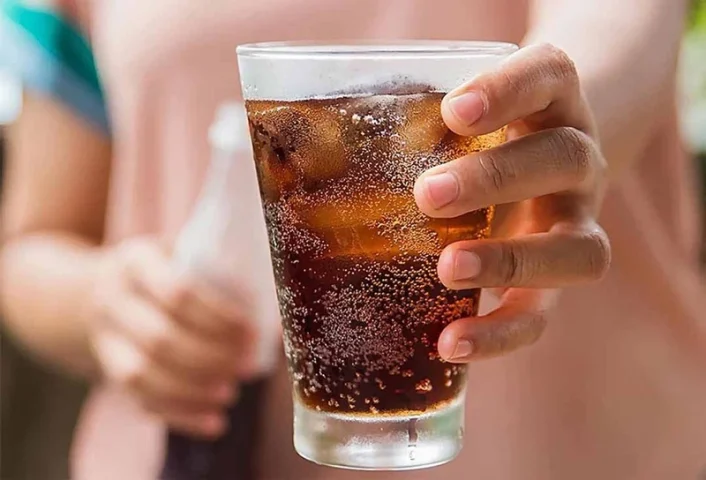 Sau Sinh Bao Lâu Được Uống Nước Ngọt An Toàn Nhất