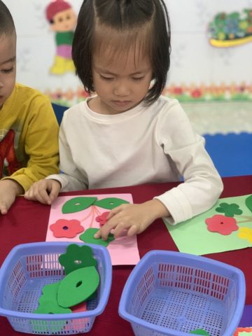 Thiệp chúc mừng 20 10 với thông điệp yêu thương