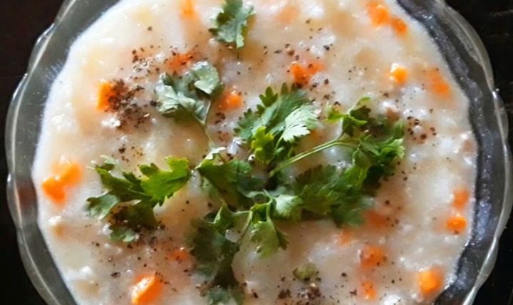 Cháo cà rốt thịt băm đơn giản, dinh dưỡng cho bé