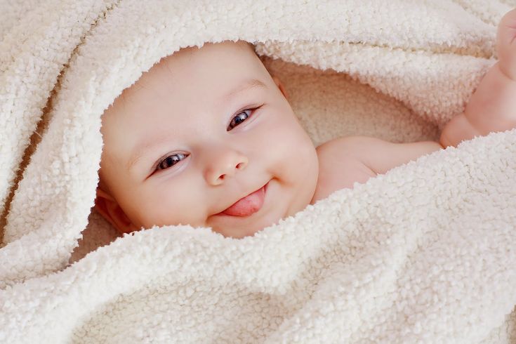 Bộ Sưu Tập Hình Các Em Bé Đáng Yêu Gây Sốt Cộng Đồng Mạng