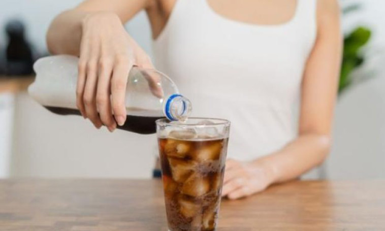 Bà bầu uống được nước ngọt gì? Lựa chọn an toàn cho mẹ