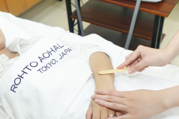 Áp dụng công nghệ ánh sáng BBL trong quá trình triệt lông nách mang lại hiệu quả lâu dài
