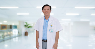 Bác sĩ Phan Tín