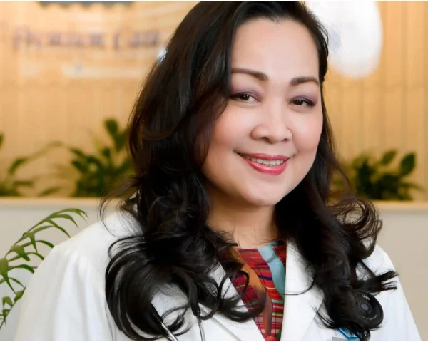 Bác sĩ Nguyễn Kim Thoa có hơn 30 năm kinh nghiệm trong lĩnh vực sản phụ khoa
