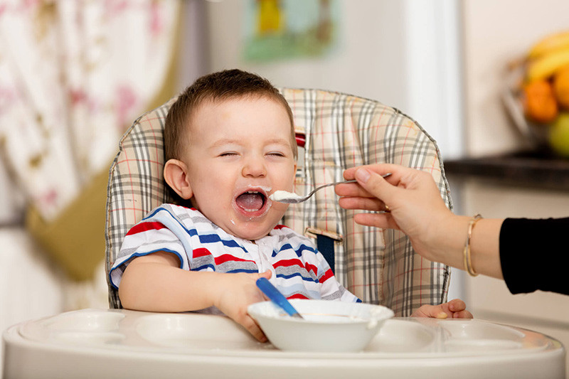 Thực Đơn Ăn Dặm 3in1 Cho Bé 6 Tháng Tuổi Toàn Diện Nhất