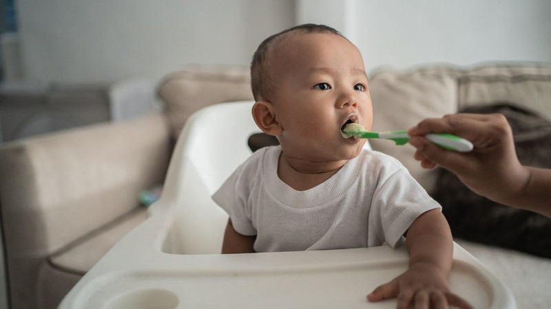 Trẻ 7 Tháng Ăn Bao Nhiêu ml Cháo Là Đủ Và Cách Nuôi Con Khỏe Mạnh Toàn Diện