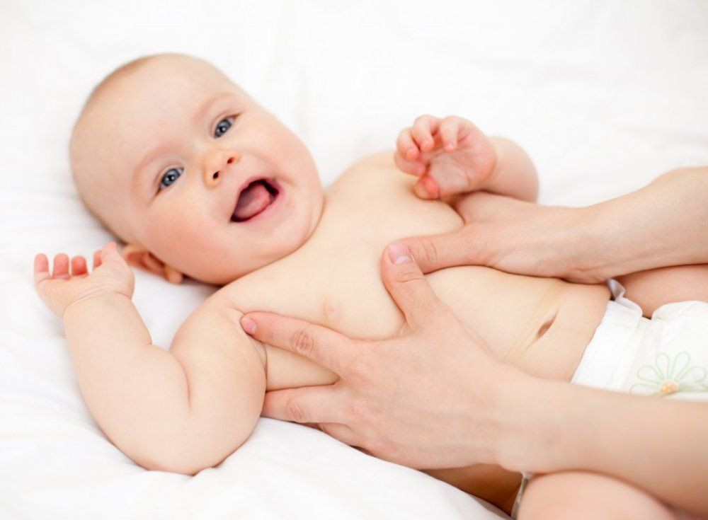 Tinh dầu massage cho trẻ sơ sinh: Hướng dẫn từ A-Z cho mẹ