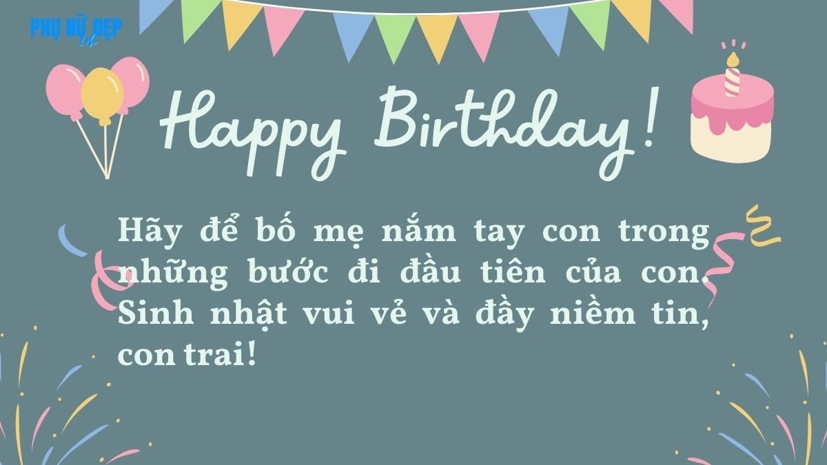 Bé trai 1 tuổi ngoan ngoãn, tươi cười trong ngày sinh nhật