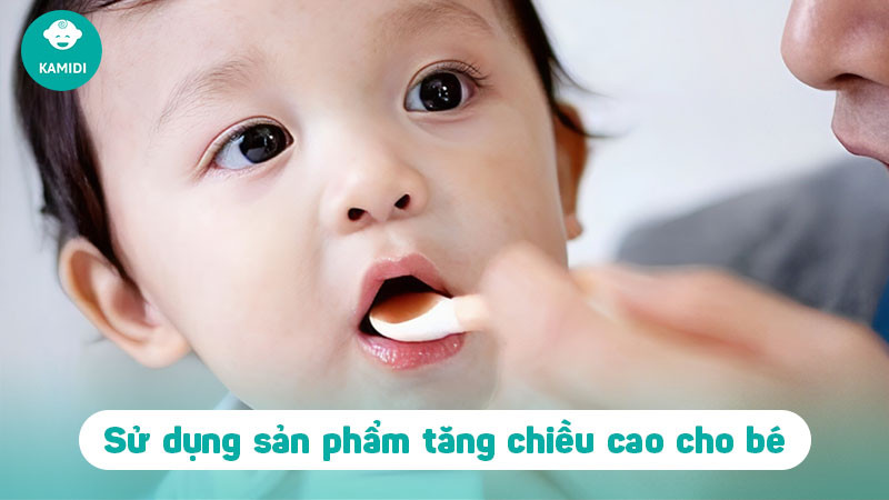 Bố mẹ lùn và con cái sử dụng sữa tăng chiều cao