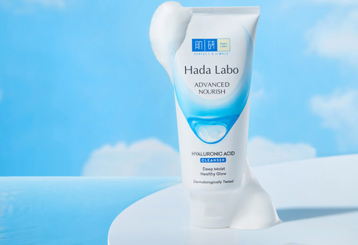 Top 10 sữa rửa mặt tốt nhất hiện nay - Sữa rửa mặt Hada Labo dưỡng ẩm