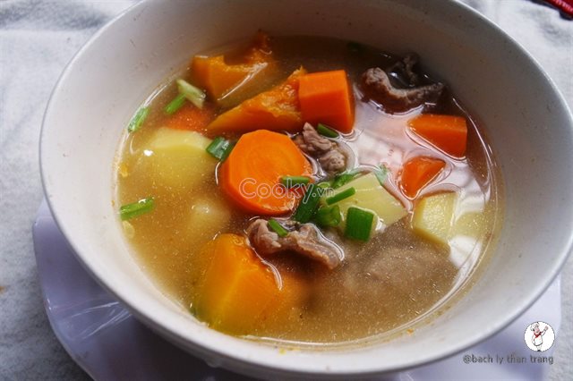 Cách Nấu Canh Thịt Bò Rau Củ: Bí Quyết Thơm Ngon Bổ Dưỡng