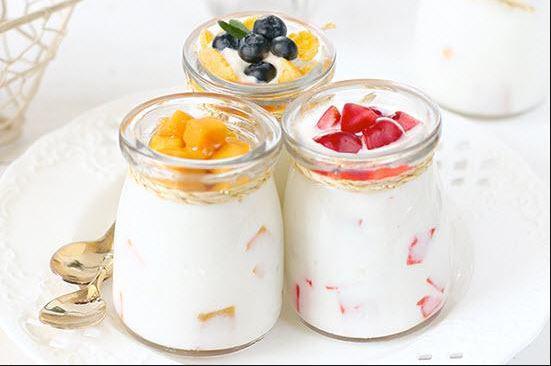 Các Loại Sữa Chua Trái Cây: Bí Quyết Chọn Lựa & Lợi Ích Sức Khỏe