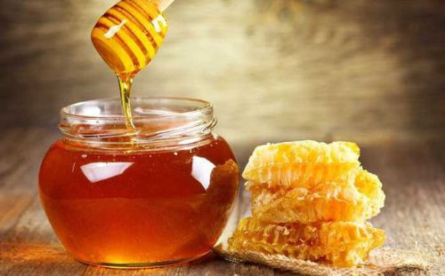 Cách trị viêm họng cho bà bầu bằng mật ong nguyên chất tự nhiên, dịu nhẹ
