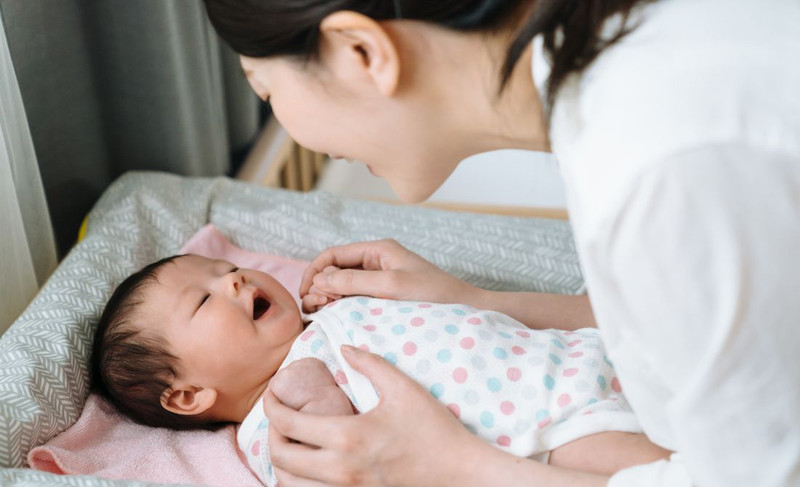 Cách Chơi Với Trẻ 3 Tháng Tuổi Giúp Bé Phát Triển Toàn Diện