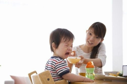 Bổ Sung Kẽm Cho Trẻ Biếng Ăn: Hướng Dẫn Chi Tiết Từ A-Z