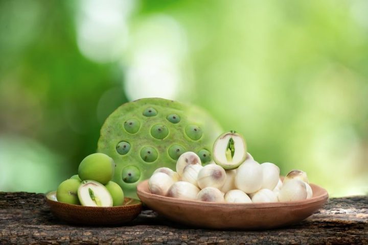 Cháo hạt sen dinh dưỡng, bổ dưỡng cho bé ngủ ngon