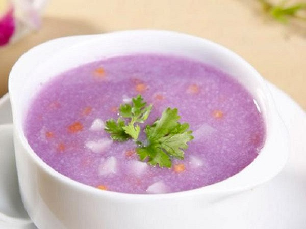 Cháo lươn khoai môn béo ngậy, giúp bé tăng cân và phát triển khỏe mạnh