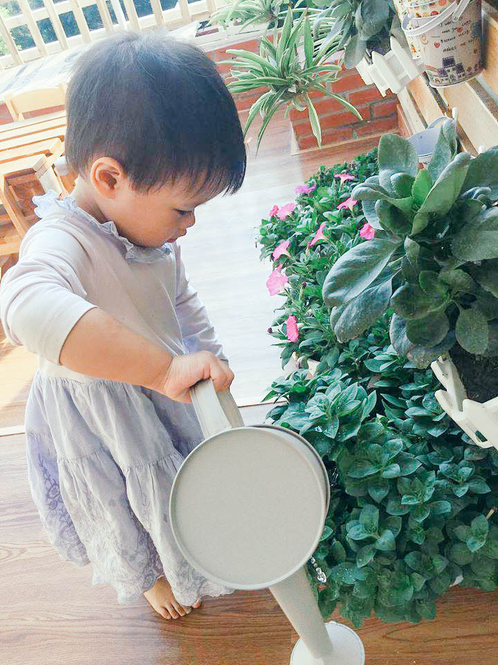 Chương trình phát triển trí tuệ cảm xúc (EQ) cho trẻ tại trường mầm non Montessori quốc tế