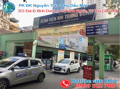 Cổng chính Bệnh viện Nhi Trung ương, nơi đón tiếp hàng ngàn lượt bệnh nhân mỗi ngày