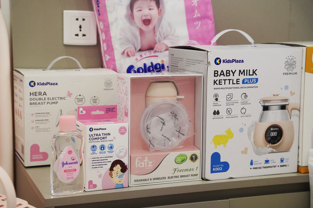 Danh sách đồ sơ sinh mùa hè cho bé gái sắp xếp gọn gàng