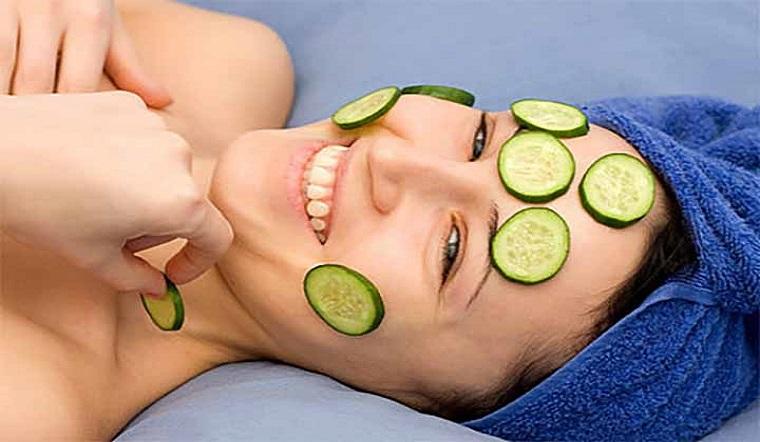 Cách Đắp Mặt Nạ Dưa Leo Chuẩn Chuyên Gia Tại Nhà Để Da Sáng Khỏe Cách Đắp Mặt Nạ Dưa Leo Chuẩn Chuyên Gia Tại Nhà Để Da Sáng Khỏe