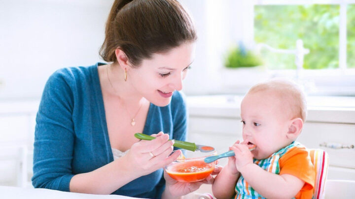 Dinh dưỡng khuyến nghị trong thực đơn cho bé trai 16 tháng tuổi