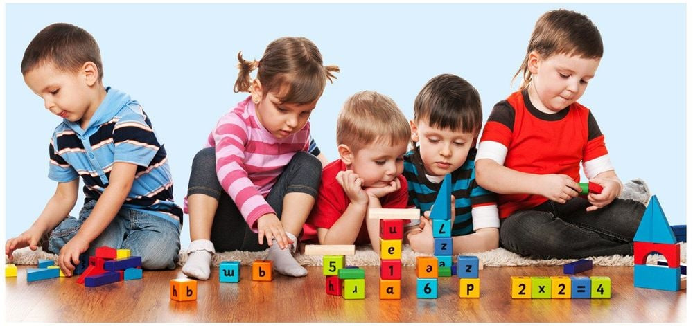 Sự Phát Triển Của Trẻ 2-3 Tuổi: Cẩm Nang Toàn Diện Cho Cha Mẹ