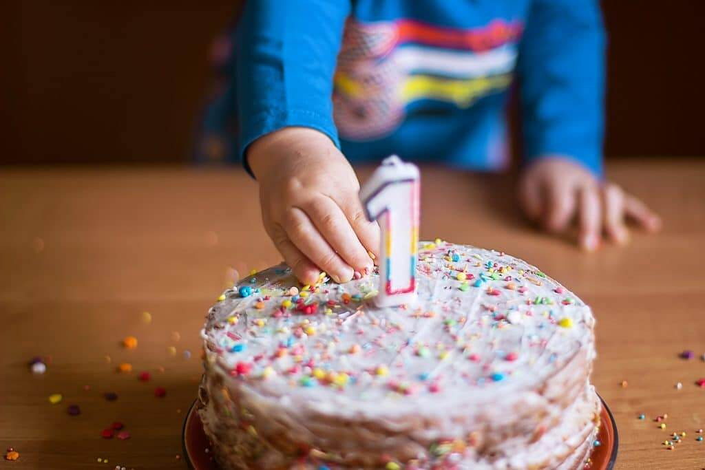 Hướng Dẫn Chi Tiết A-Z Cách Làm Thôi Nôi Cho Bé Trai