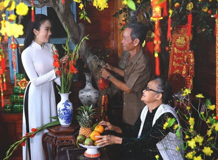 Câu Chúc Tết Bố Mẹ Hay và Ý Nghĩa, Gửi Trọn Tấm Lòng