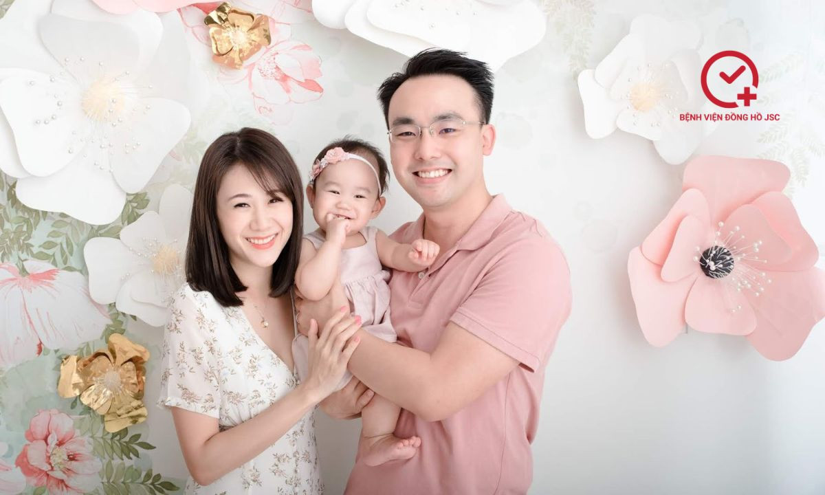 Gói chụp ảnh gia đình chuyên nghiệp cho bé gái 1 tuổi